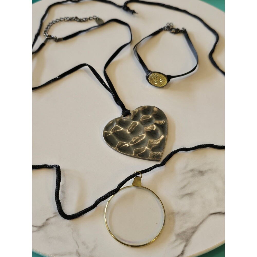 2 Velvet Cord Necklaces & Druzy Bracelet Lot Heart Lucite Circle Pendant